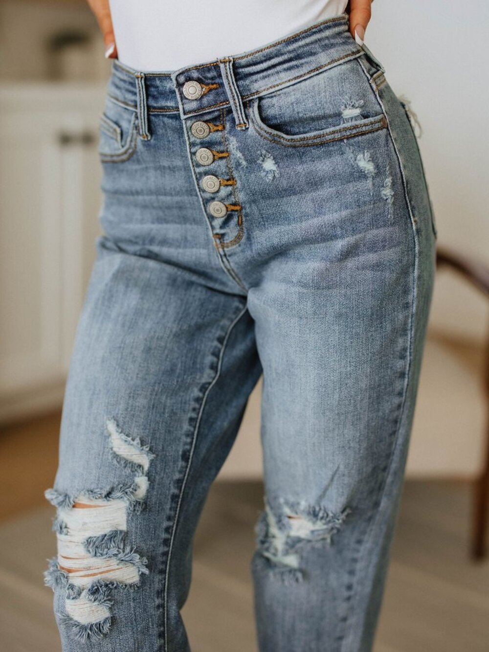 JUDY BLUE High Rise Distressed Button Fly Boyfriend Jeans | Size: 0/24 - Picture 6 of 12